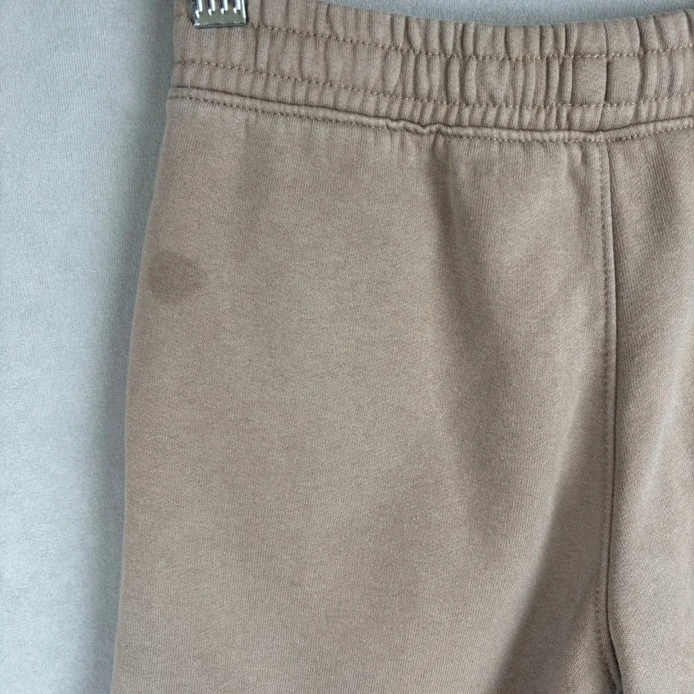 Abercrombie & Fitch Tan Brown Fleece Sweat Shorts Relaxed Fit Drawstring Boy 7/8